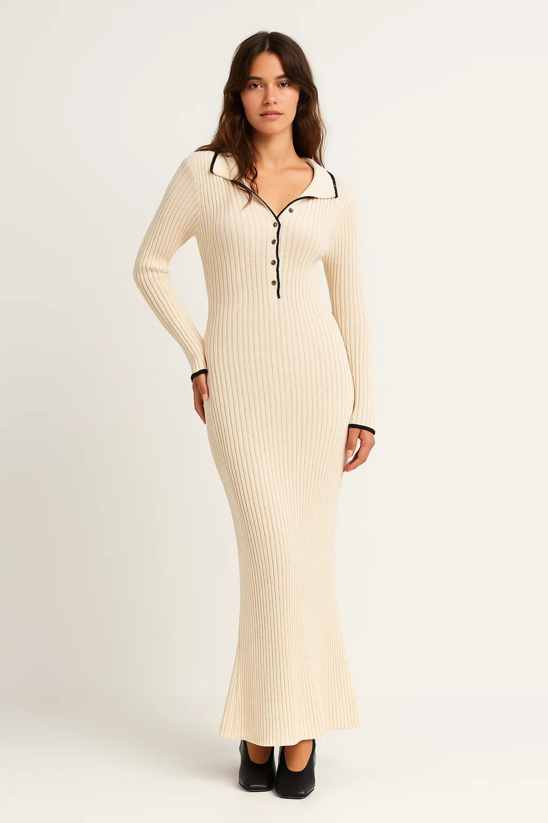 Lange ribgebreide jurk
