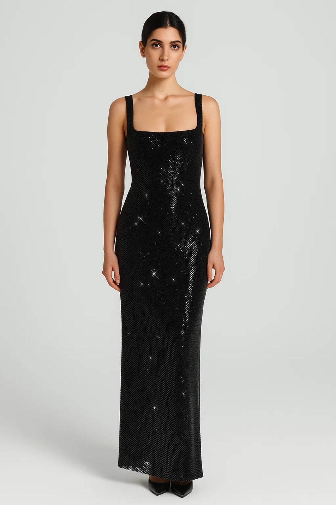 Lange aansluitende jurk met pailletten