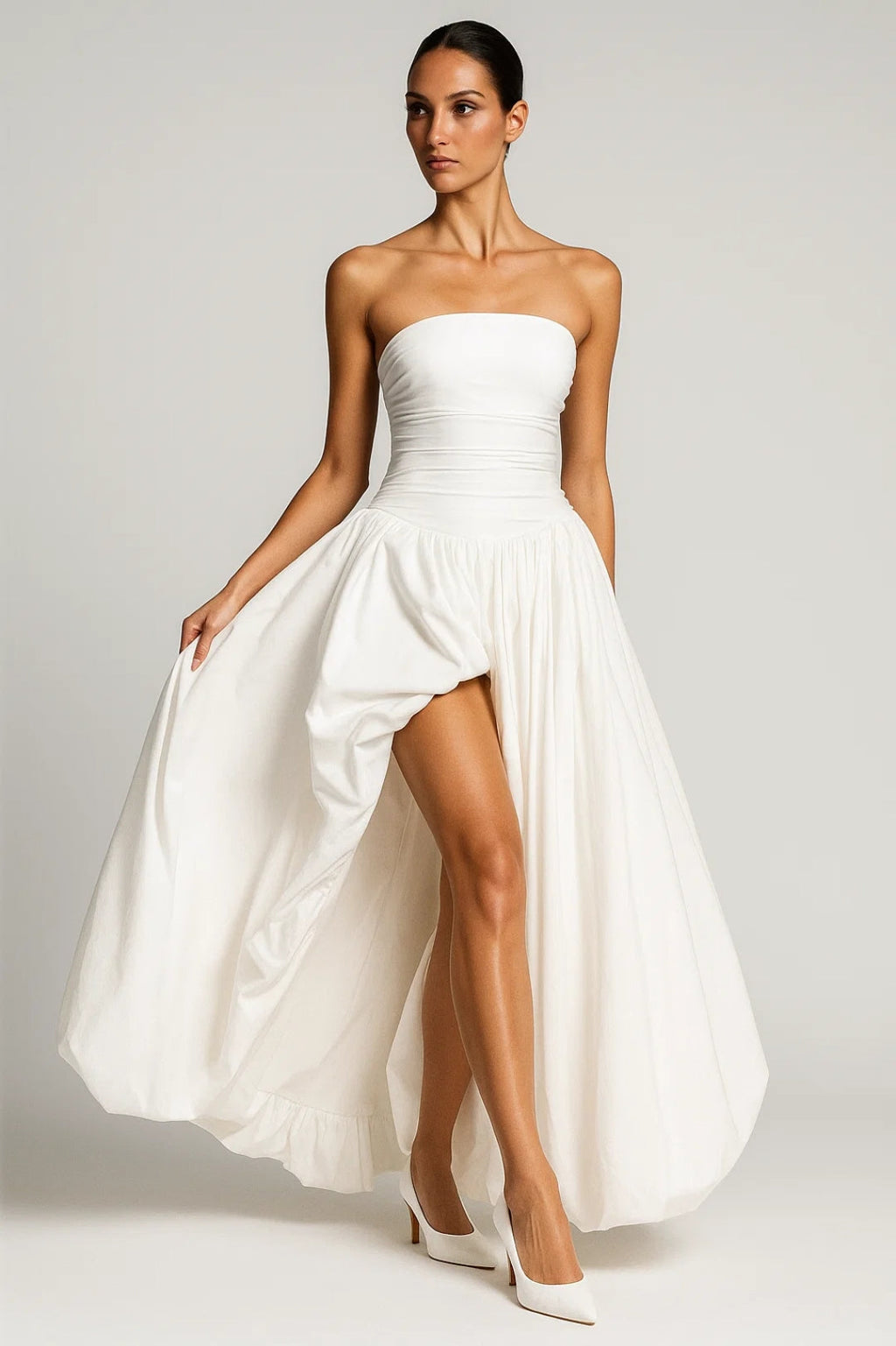 Lange witte strapless jurk