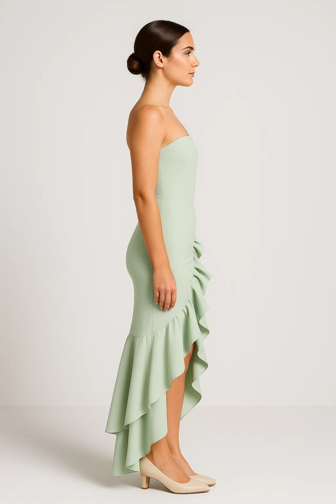 Lange strapless jurk met volant