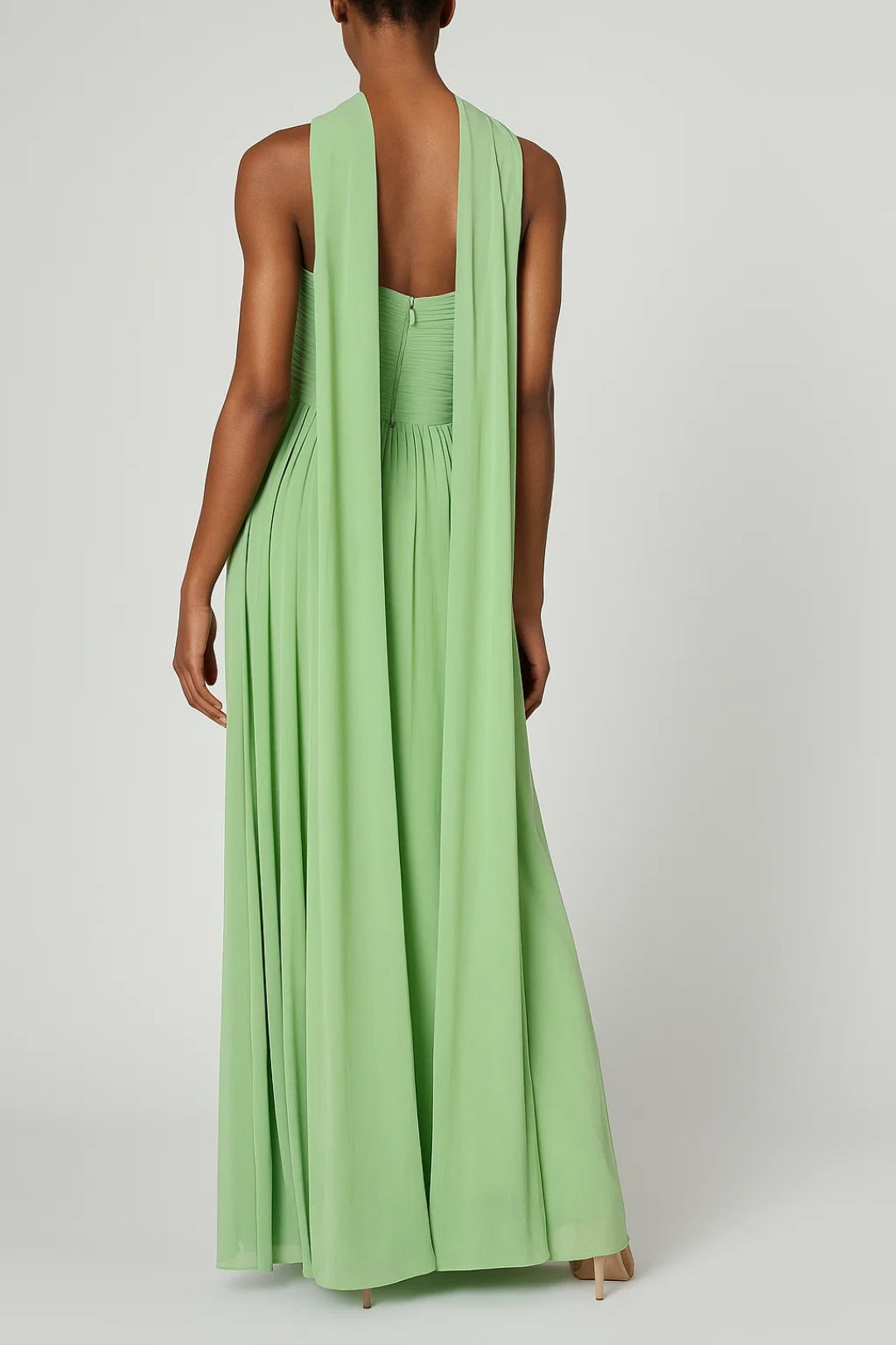 Lange galajurk met sjaal