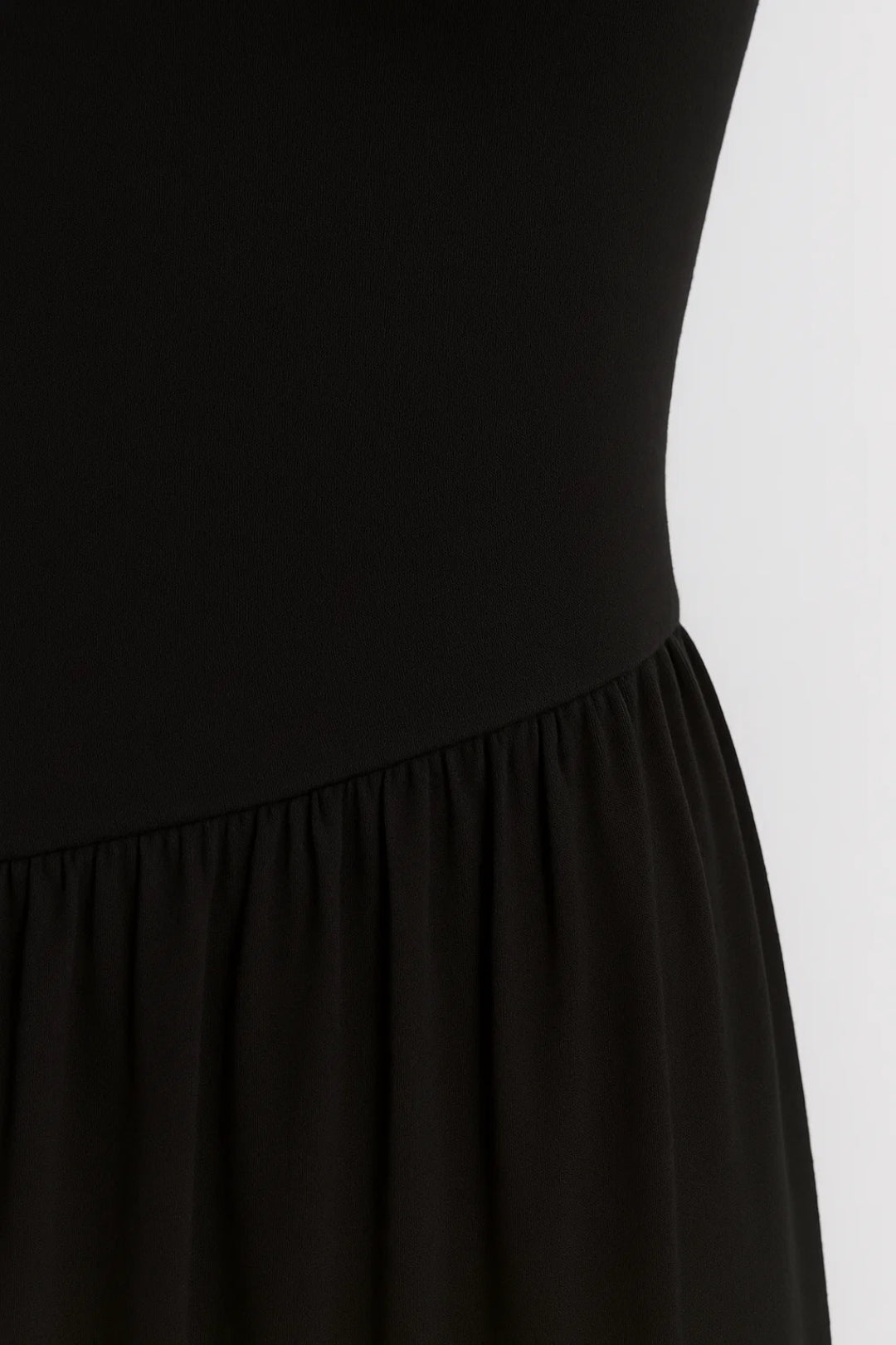 Strapless mini-jurkje