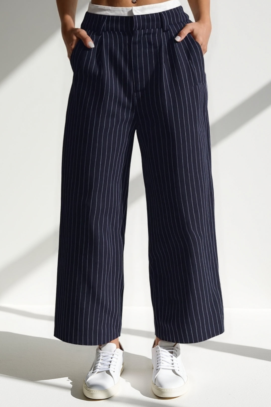 Broek met verticale strepen