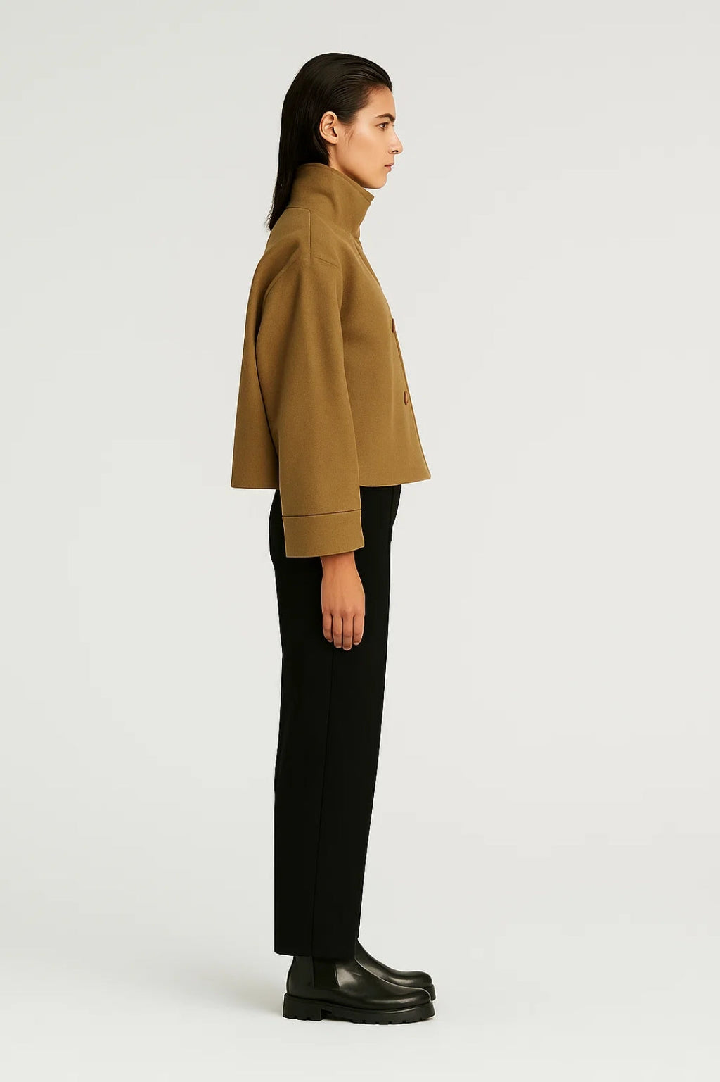 Damesjas met Hoge Kraag en Knoopsluiting