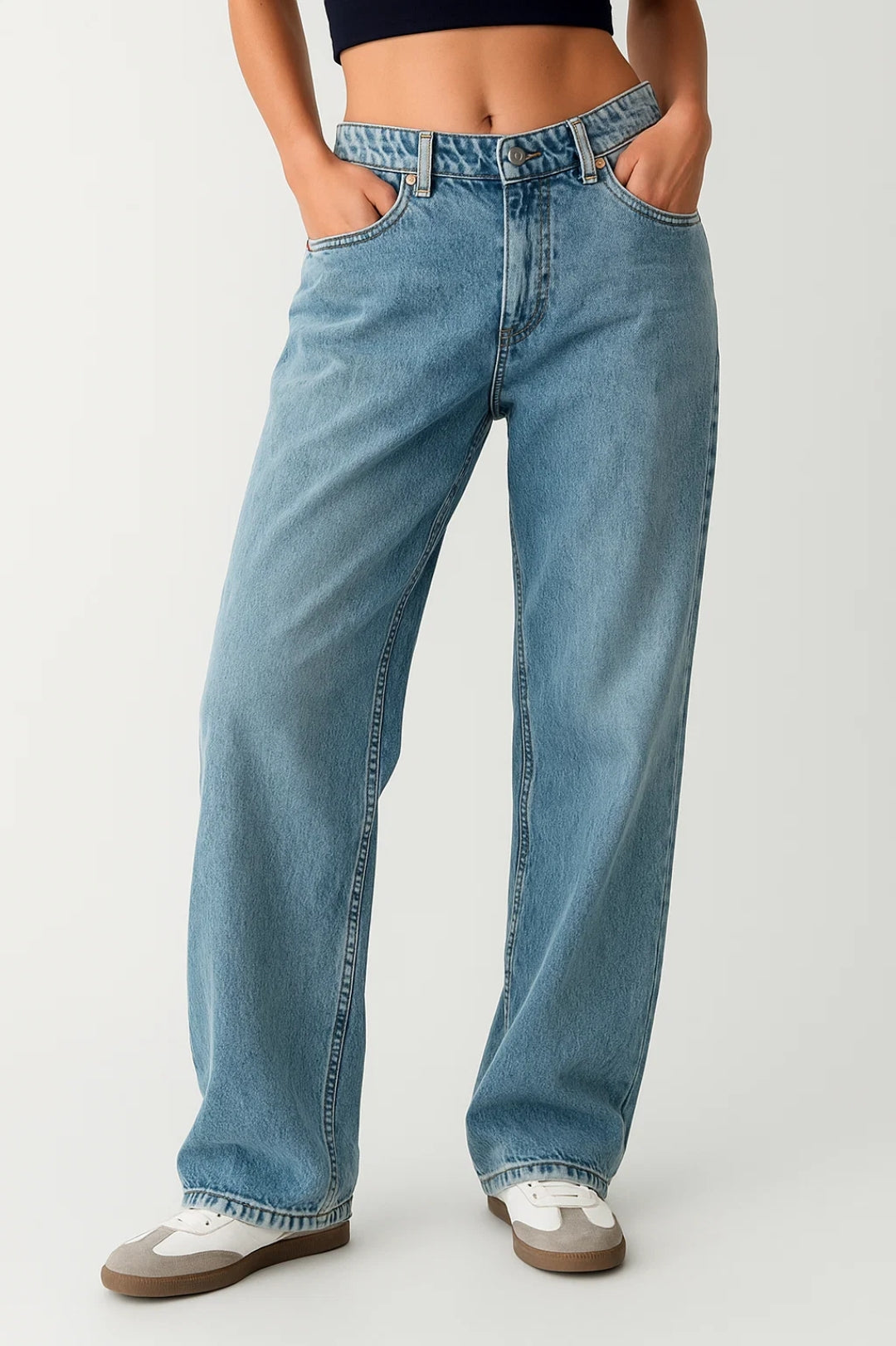 Jeans met wijde pijpen en lage taille