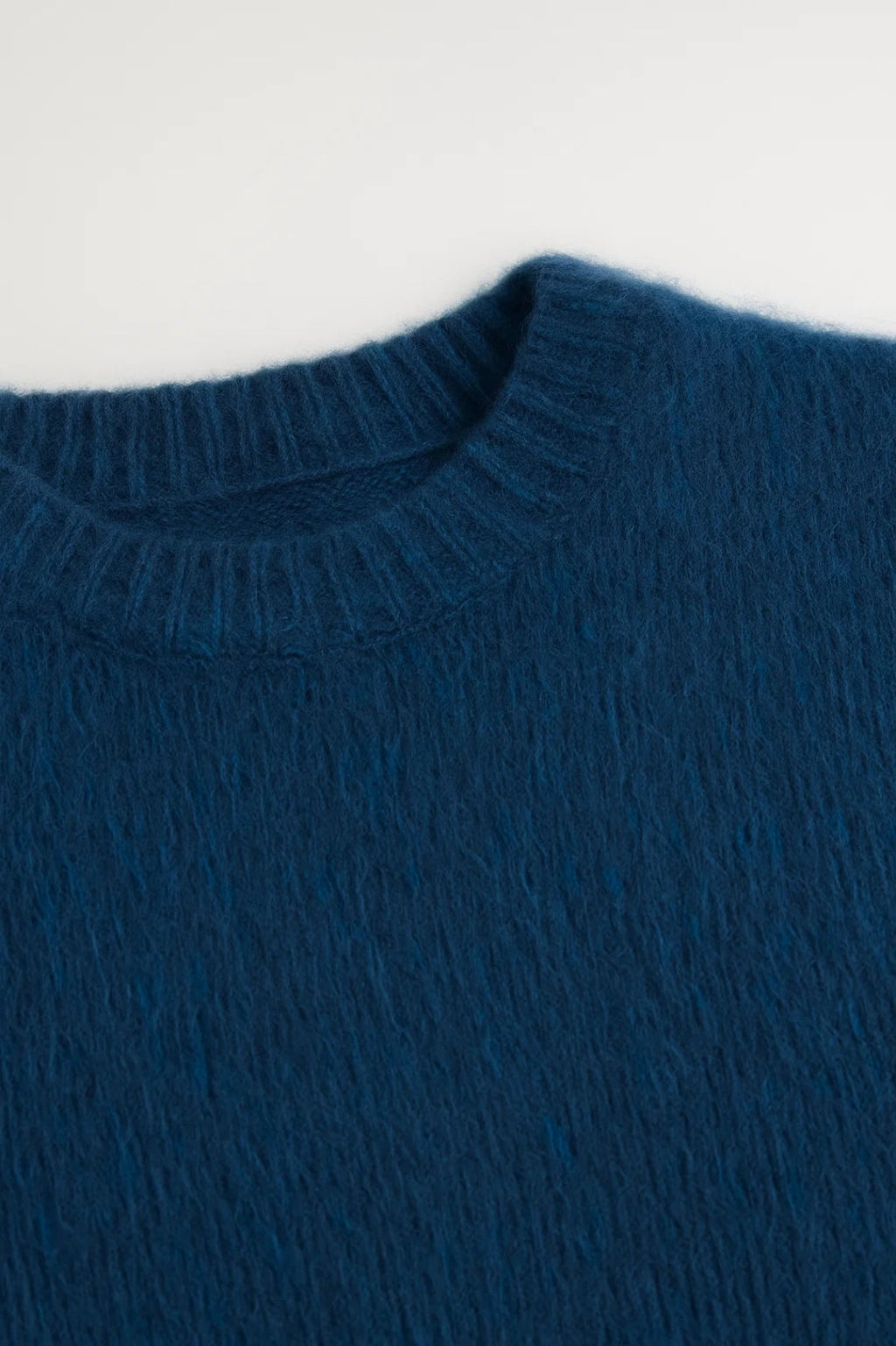 Geborstelde Damestrui | Ronde Hals met Zachte Structuur