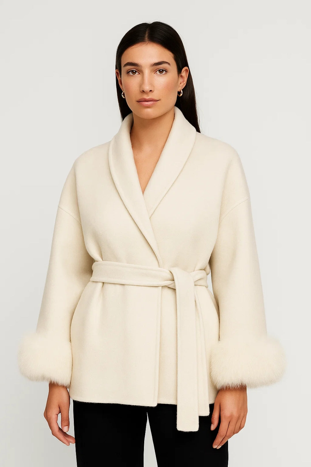 Damesjas met Ceintuur en Brede Kraag