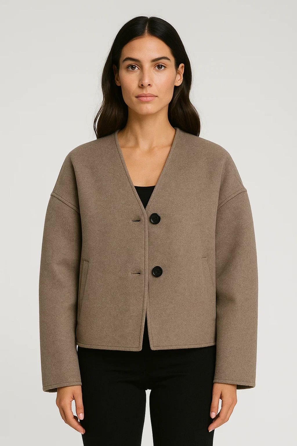 Damesjas met V-hals en Knoopsluiting